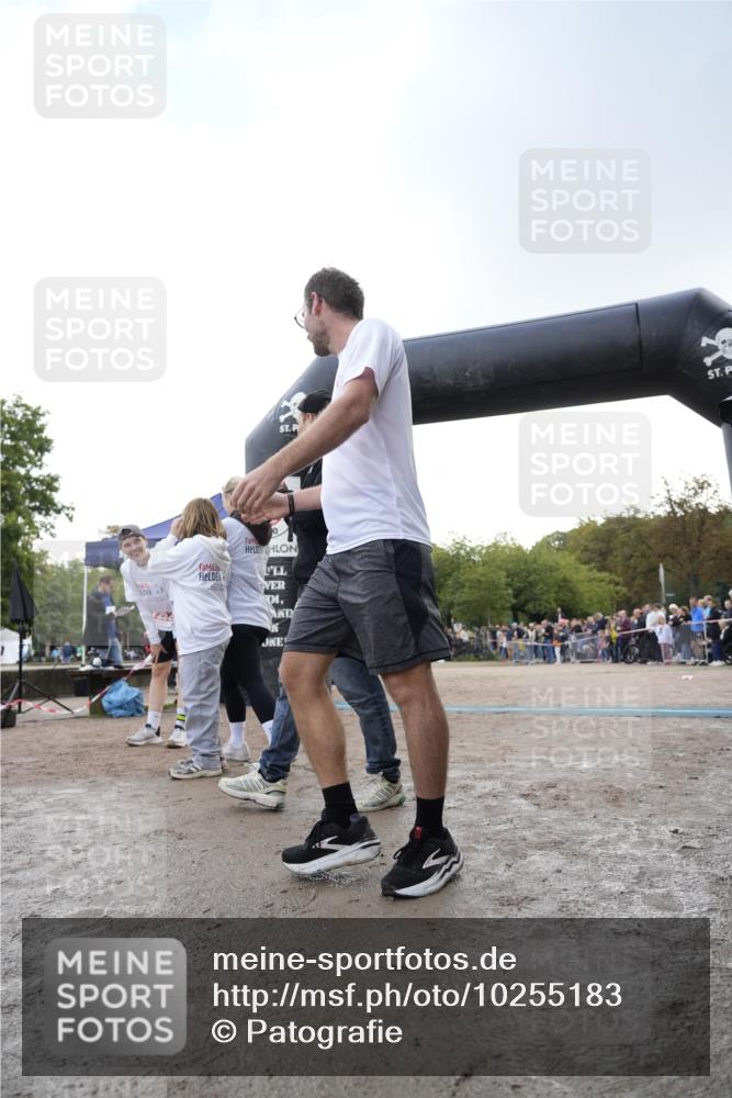 13.09.2026 - Stadtparktriathlon Patografie http://msf.ph/oto/10255183 13.09.2026 11:16:29 Ziel 252 meine-sportfotos.de