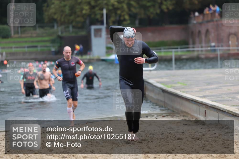 13.09.2026 - Stadtparktriathlon Mo-Foto http://msf.ph/oto/10255187 13.09.2026 10:32:16 Schwimmen 468, 484, 518, 533, 536 meine-sportfotos.de