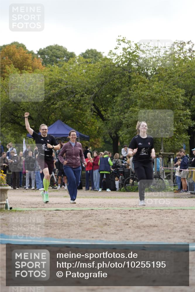 13.09.2026 - Stadtparktriathlon Patografie http://msf.ph/oto/10255195 13.09.2026 11:17:41 Ziel 307 meine-sportfotos.de