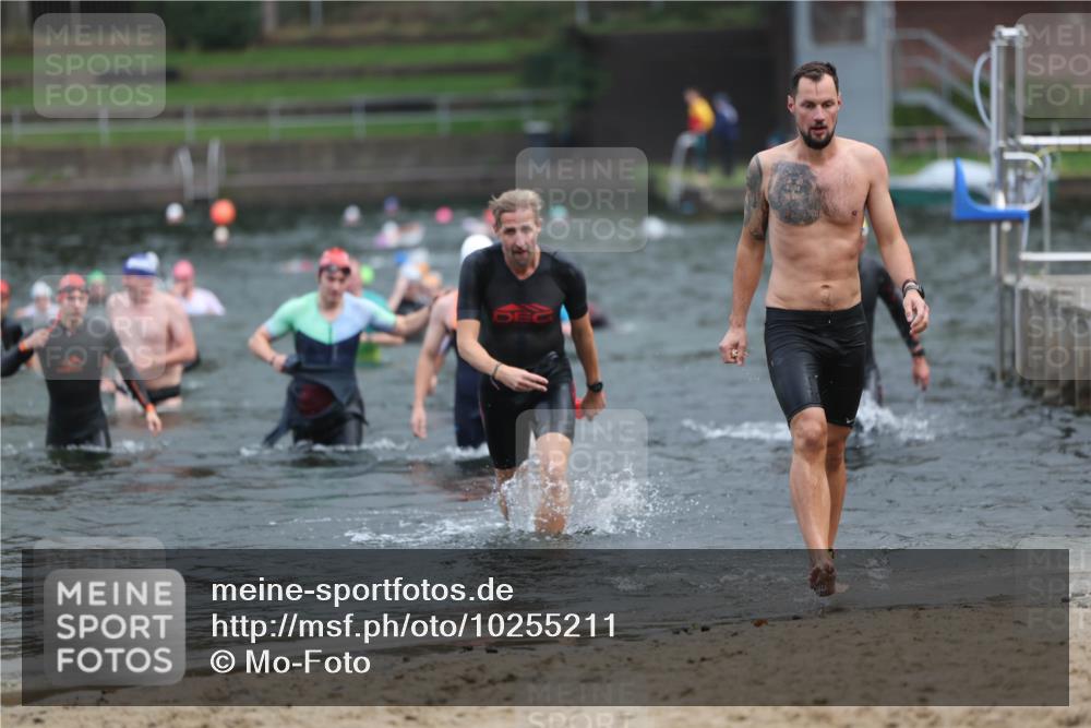 13.09.2026 - Stadtparktriathlon Mo-Foto http://msf.ph/oto/10255211 13.09.2026 10:32:22 Schwimmen 468, 493, 518, 533, 536, 540, 546, 557, 566 meine-sportfotos.de
