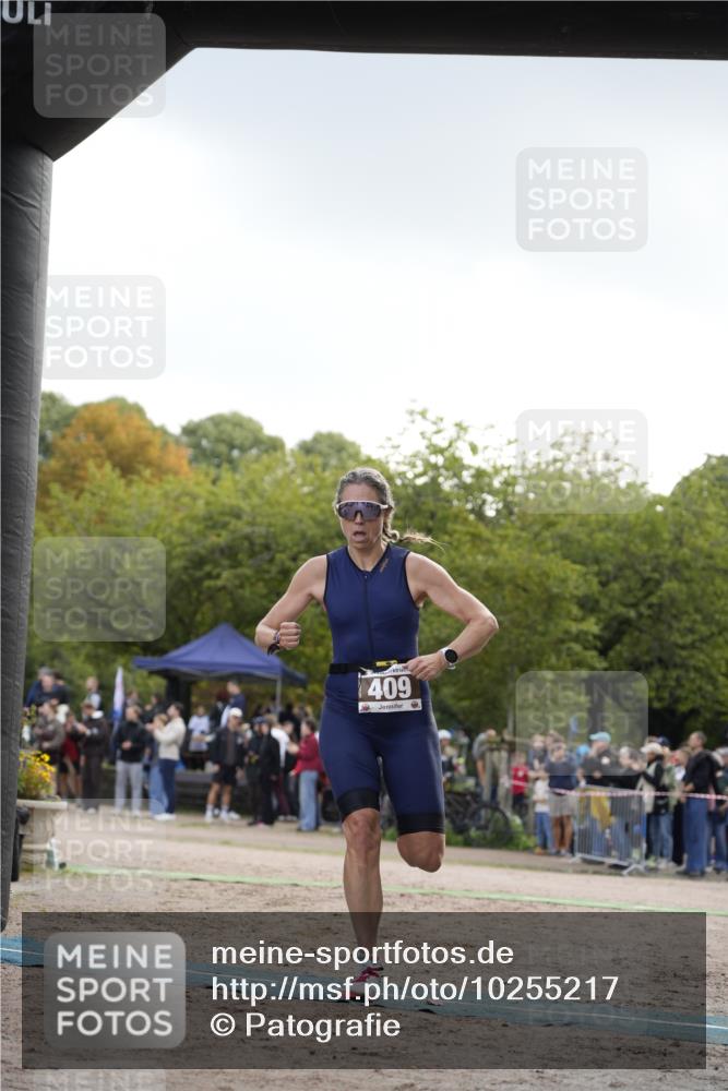 13.09.2026 - Stadtparktriathlon Patografie http://msf.ph/oto/10255217 13.09.2026 11:18:22 Ziel 409 meine-sportfotos.de