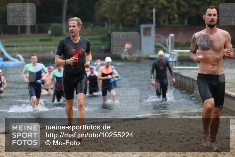 13.09.2026 - Stadtparktriathlon Mo-Foto http://msf.ph/oto/10255224 13.09.2026 10:32:26 Schwimmen 468, 493, 498, 506, 518, 522, 540, 546, 557, 566 meine-sportfotos.de