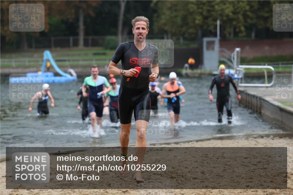 13.09.2026 - Stadtparktriathlon Mo-Foto http://msf.ph/oto/10255229 13.09.2026 10:32:27 Schwimmen 468, 493, 498, 506, 518, 522, 540, 546, 557, 566 meine-sportfotos.de
