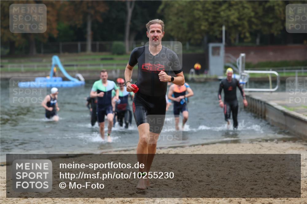 13.09.2026 - Stadtparktriathlon Mo-Foto http://msf.ph/oto/10255230 13.09.2026 10:32:27 Schwimmen 468, 493, 498, 506, 518, 522, 540, 546, 557, 566 meine-sportfotos.de