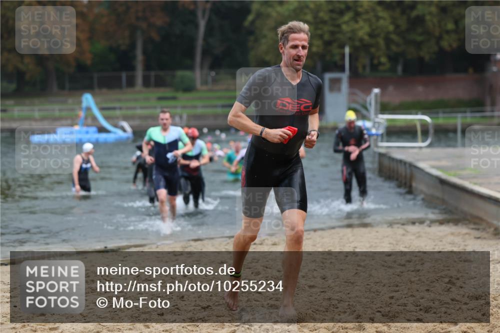 13.09.2026 - Stadtparktriathlon Mo-Foto http://msf.ph/oto/10255234 13.09.2026 10:32:28 Schwimmen 468, 493, 498, 506, 518, 522, 540, 546, 557, 566, 572 meine-sportfotos.de