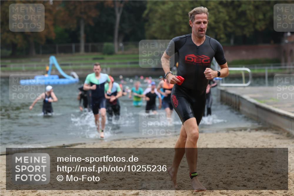 13.09.2026 - Stadtparktriathlon Mo-Foto http://msf.ph/oto/10255236 13.09.2026 10:32:28 Schwimmen 468, 493, 498, 506, 518, 522, 540, 546, 557, 566, 572 meine-sportfotos.de