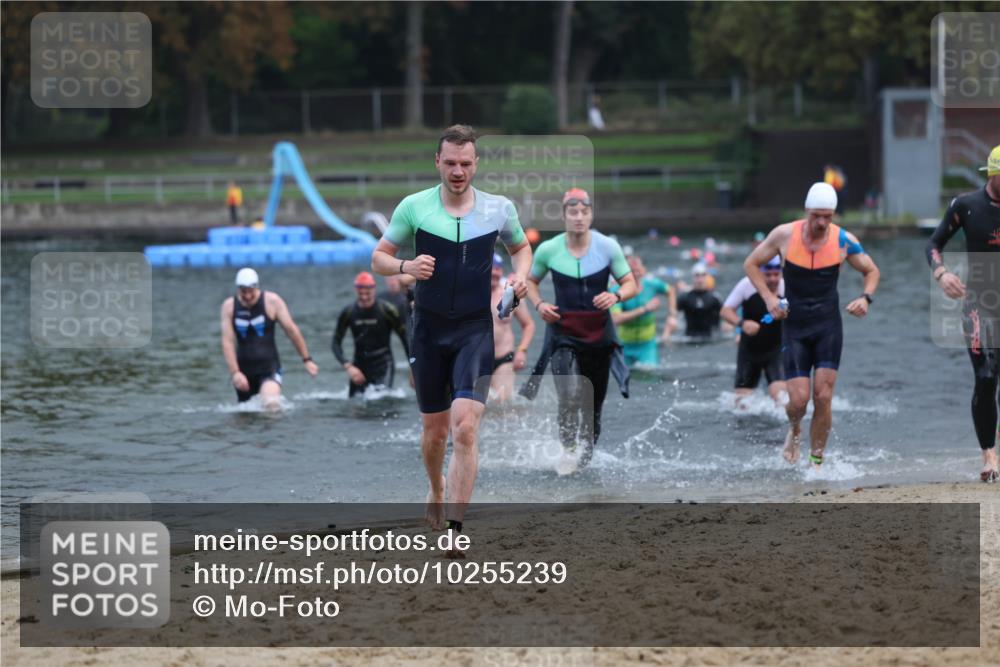 13.09.2026 - Stadtparktriathlon Mo-Foto http://msf.ph/oto/10255239 13.09.2026 10:32:29 Schwimmen 468, 493, 498, 503, 506, 518, 522, 540, 543, 546, 557, 566, 572 meine-sportfotos.de