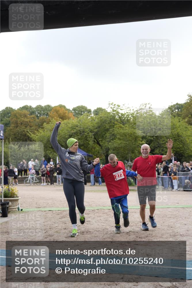 13.09.2026 - Stadtparktriathlon Patografie http://msf.ph/oto/10255240 13.09.2026 11:18:47 Ziel 269, 273 meine-sportfotos.de