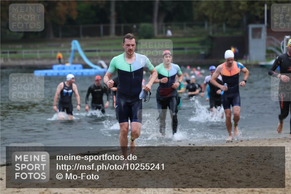 13.09.2026 - Stadtparktriathlon Mo-Foto http://msf.ph/oto/10255241 13.09.2026 10:32:30 Schwimmen 468, 493, 498, 503, 505, 506, 518, 522, 540, 543, 546, 557, 566, 572 meine-sportfotos.de