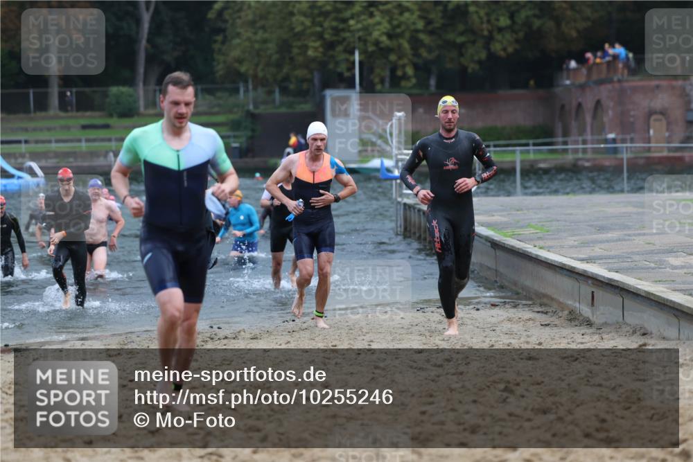 13.09.2026 - Stadtparktriathlon Mo-Foto http://msf.ph/oto/10255246 13.09.2026 10:32:31 Schwimmen 468, 493, 498, 503, 505, 506, 518, 522, 540, 543, 546, 557, 566, 572 meine-sportfotos.de