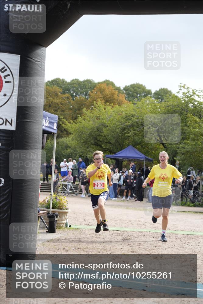 13.09.2026 - Stadtparktriathlon Patografie http://msf.ph/oto/10255261 13.09.2026 11:19:51 Ziel 298 meine-sportfotos.de