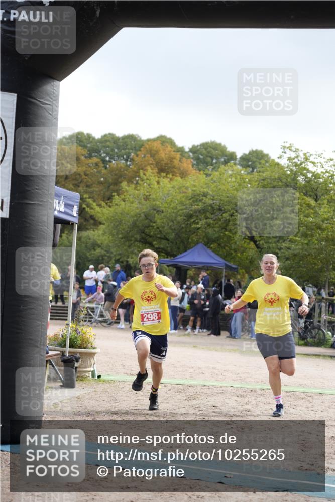 13.09.2026 - Stadtparktriathlon Patografie http://msf.ph/oto/10255265 13.09.2026 11:19:51 Ziel 298 meine-sportfotos.de