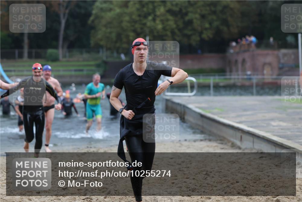 13.09.2026 - Stadtparktriathlon Mo-Foto http://msf.ph/oto/10255274 13.09.2026 10:32:37 Schwimmen 470, 493, 498, 503, 505, 506, 522, 540, 543, 557, 566, 572 meine-sportfotos.de