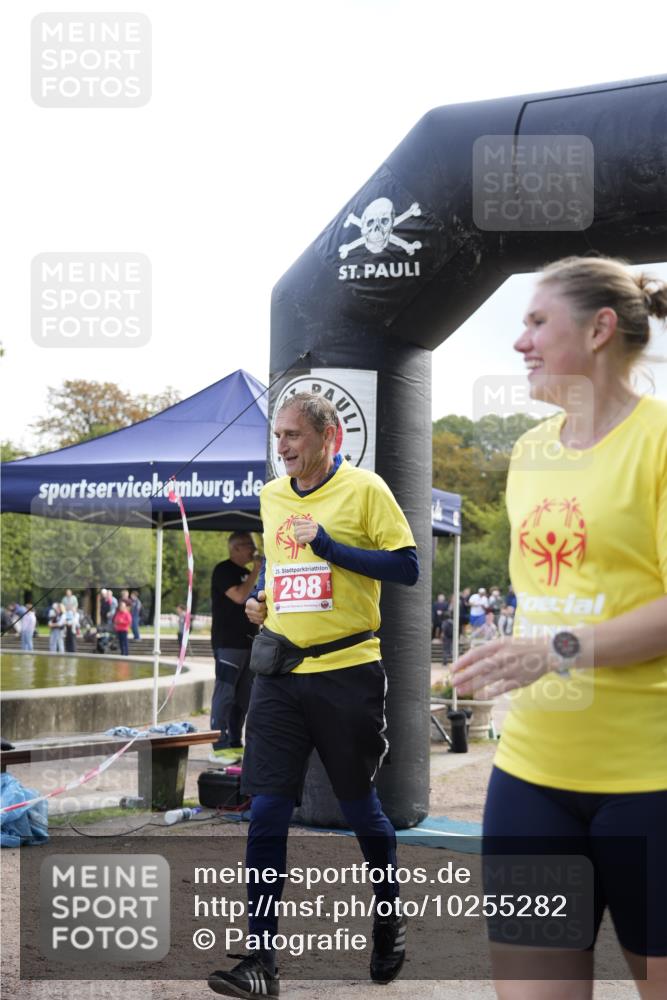 13.09.2026 - Stadtparktriathlon Patografie http://msf.ph/oto/10255282 13.09.2026 11:19:56 Ziel 298 meine-sportfotos.de