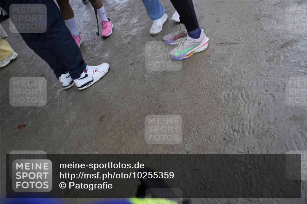 13.09.2026 - Stadtparktriathlon Patografie http://msf.ph/oto/10255359 13.09.2026 11:21:01 Ziel  meine-sportfotos.de