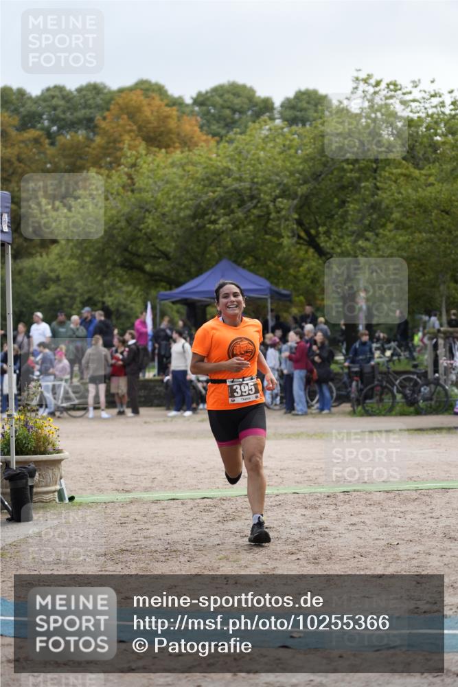 13.09.2026 - Stadtparktriathlon Patografie http://msf.ph/oto/10255366 13.09.2026 11:21:10 Ziel 395 meine-sportfotos.de