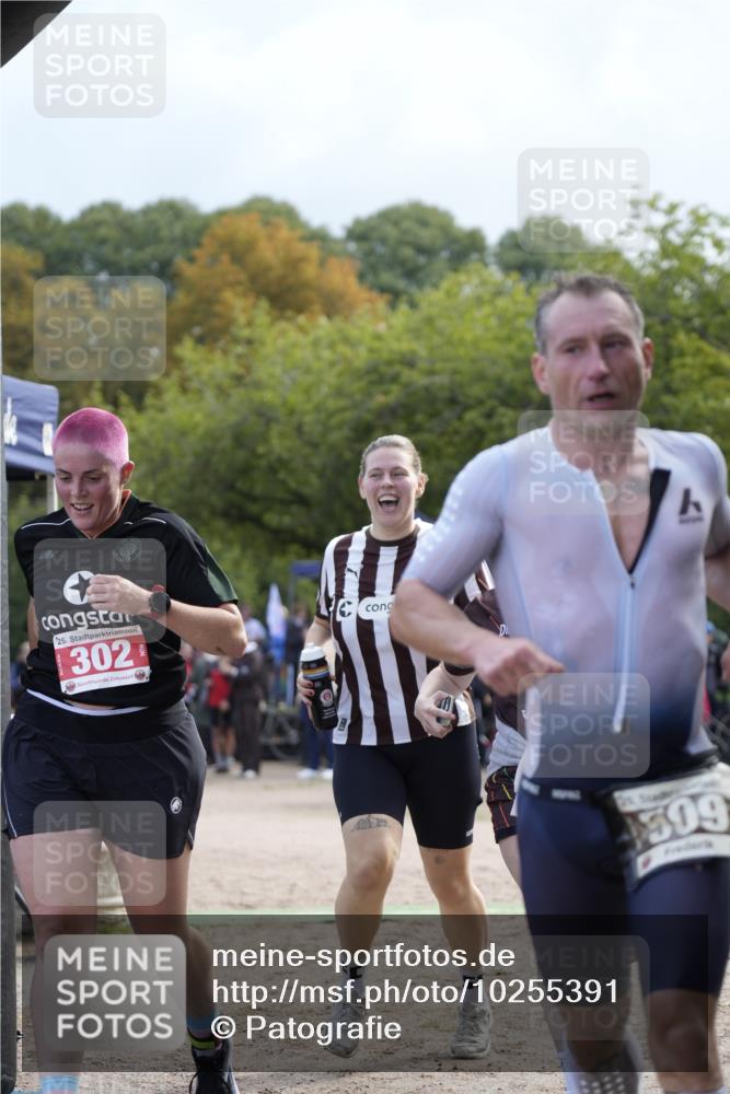 13.09.2026 - Stadtparktriathlon Patografie http://msf.ph/oto/10255391 13.09.2026 11:21:59 Ziel 302, 509 meine-sportfotos.de