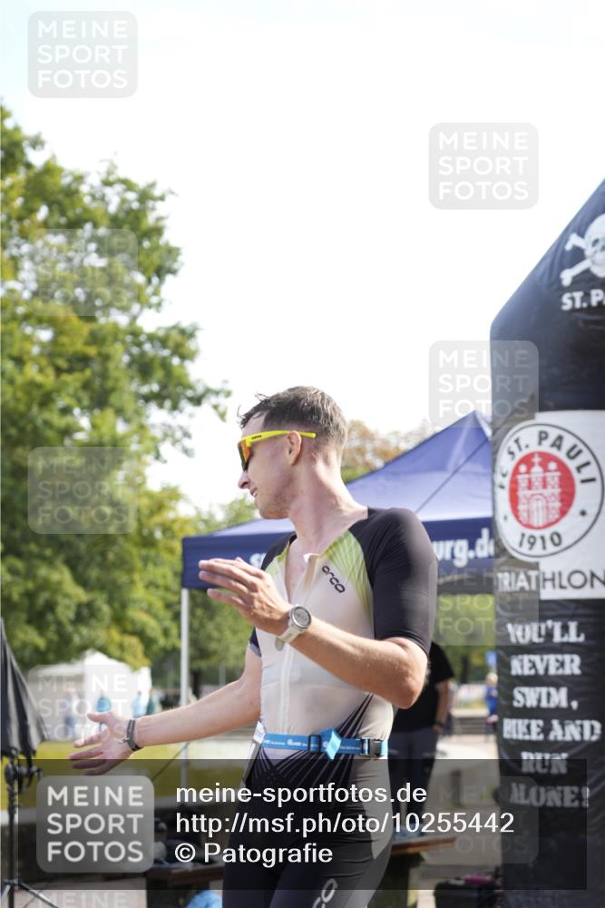 13.09.2026 - Stadtparktriathlon Patografie http://msf.ph/oto/10255442 13.09.2026 11:23:10 Ziel 534 meine-sportfotos.de