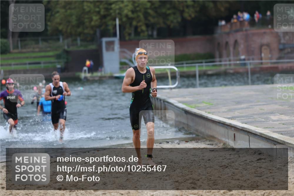 13.09.2026 - Stadtparktriathlon Mo-Foto http://msf.ph/oto/10255467 13.09.2026 10:33:15 Schwimmen 478, 486, 547, 559, 564, 583 meine-sportfotos.de