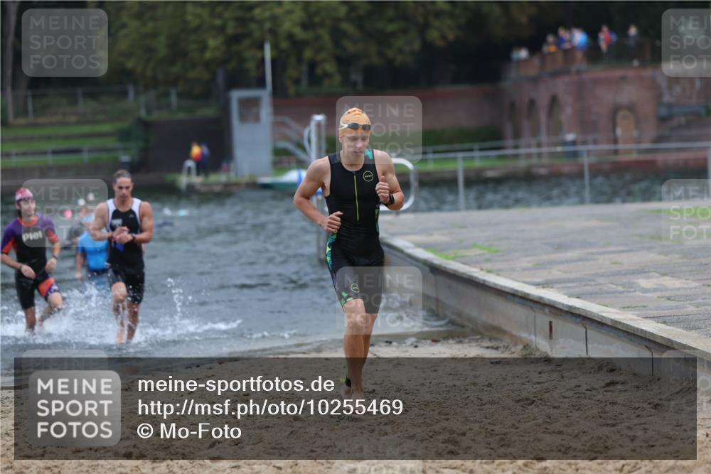 13.09.2026 - Stadtparktriathlon Mo-Foto http://msf.ph/oto/10255469 13.09.2026 10:33:15 Schwimmen 478, 486, 547, 559, 564, 583 meine-sportfotos.de