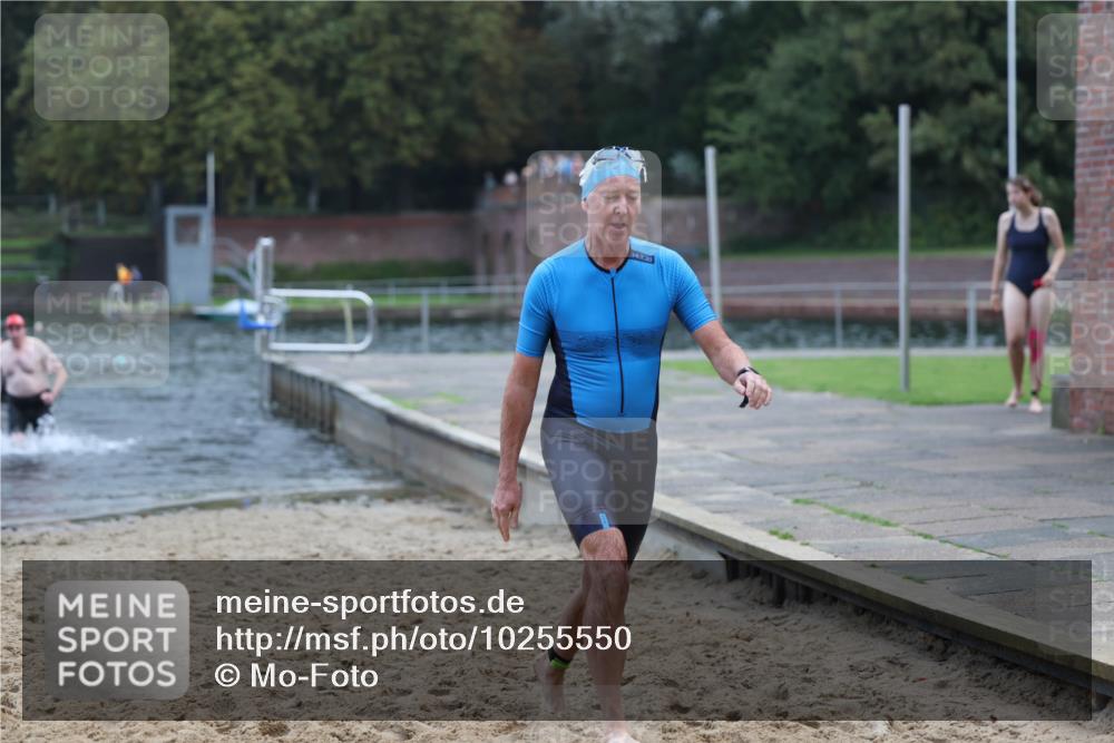 13.09.2026 - Stadtparktriathlon Mo-Foto http://msf.ph/oto/10255550 13.09.2026 10:33:38 Schwimmen 548, 550, 554, 578 meine-sportfotos.de