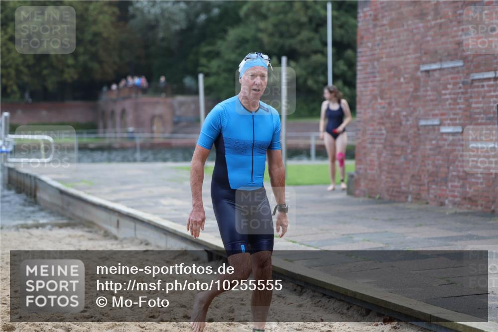 13.09.2026 - Stadtparktriathlon Mo-Foto http://msf.ph/oto/10255555 13.09.2026 10:33:38 Schwimmen 548, 550, 554, 578 meine-sportfotos.de