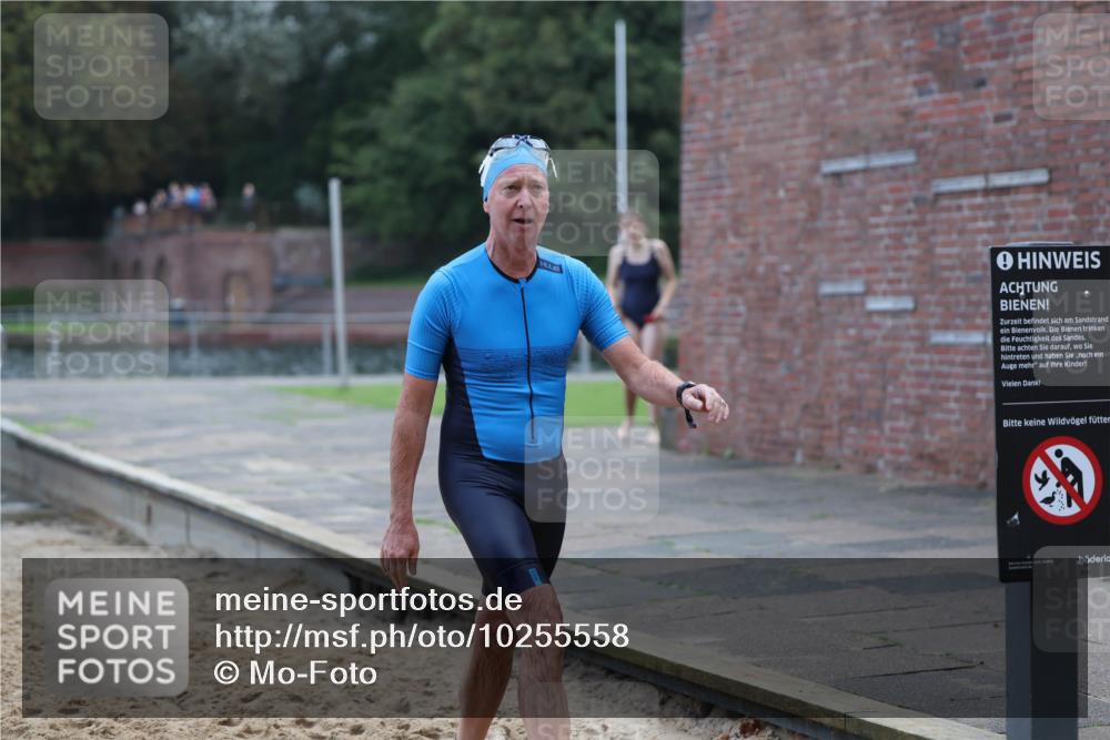 13.09.2026 - Stadtparktriathlon Mo-Foto http://msf.ph/oto/10255558 13.09.2026 10:33:39 Schwimmen 548, 554, 578 meine-sportfotos.de