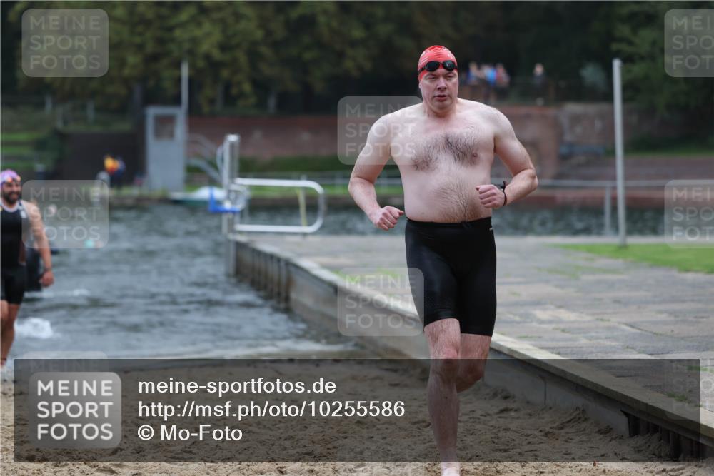 13.09.2026 - Stadtparktriathlon Mo-Foto http://msf.ph/oto/10255586 13.09.2026 10:33:45 Schwimmen 510, 524, 554, 562, 578, 586 meine-sportfotos.de