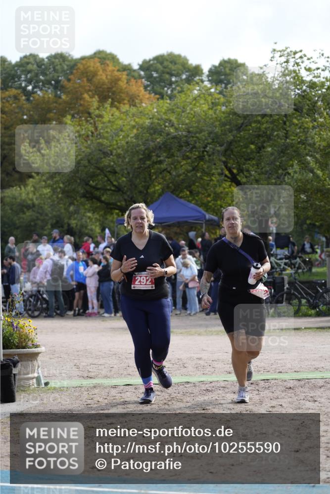 13.09.2026 - Stadtparktriathlon Patografie http://msf.ph/oto/10255590 13.09.2026 11:27:10 Ziel 292 meine-sportfotos.de