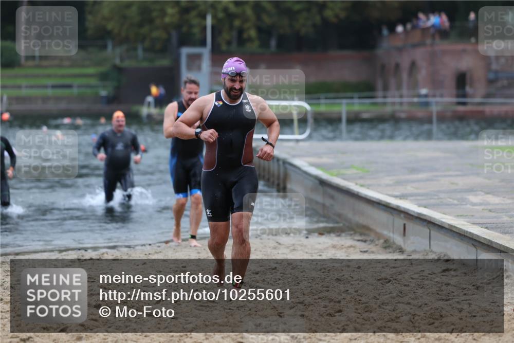 13.09.2026 - Stadtparktriathlon Mo-Foto http://msf.ph/oto/10255601 13.09.2026 10:33:49 Schwimmen 510, 524, 554, 562, 578, 586 meine-sportfotos.de