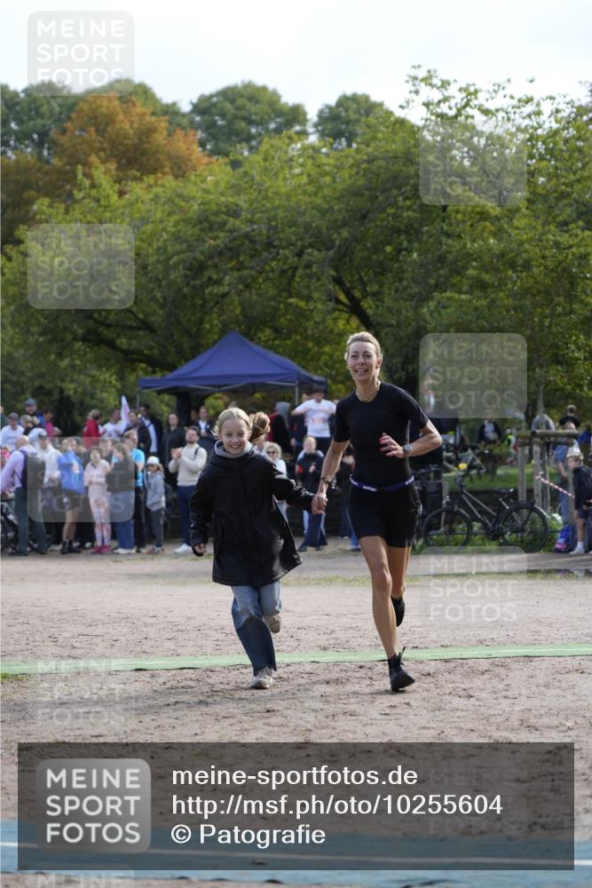 13.09.2026 - Stadtparktriathlon Patografie http://msf.ph/oto/10255604 13.09.2026 11:27:27 Ziel 336, 354, 454, 460 meine-sportfotos.de