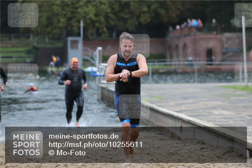 13.09.2026 - Stadtparktriathlon Mo-Foto http://msf.ph/oto/10255611 13.09.2026 10:33:52 Schwimmen 510, 524, 562, 578, 586 meine-sportfotos.de