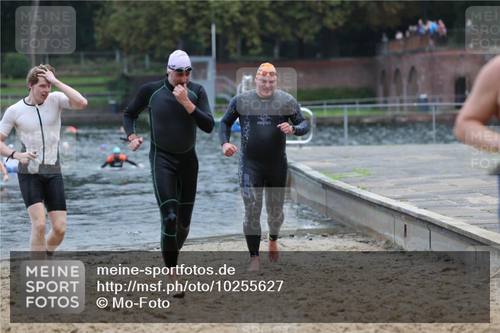 13.09.2026 - Stadtparktriathlon Mo-Foto http://msf.ph/oto/10255627 13.09.2026 10:33:55 Schwimmen 510, 524, 562, 578, 586 meine-sportfotos.de