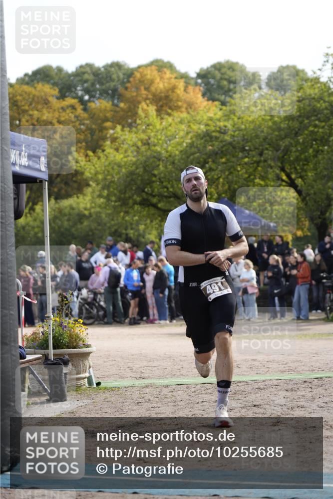 13.09.2026 - Stadtparktriathlon Patografie http://msf.ph/oto/10255685 13.09.2026 11:28:55 Ziel 421, 491 meine-sportfotos.de