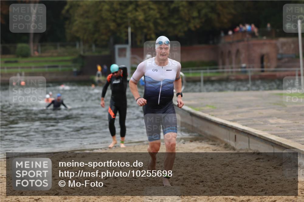 13.09.2026 - Stadtparktriathlon Mo-Foto http://msf.ph/oto/10255698 13.09.2026 10:34:15 Schwimmen 472, 508 meine-sportfotos.de