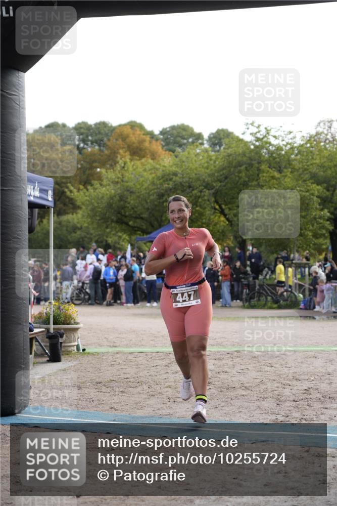 13.09.2026 - Stadtparktriathlon Patografie http://msf.ph/oto/10255724 13.09.2026 11:29:23 Ziel 433, 447 meine-sportfotos.de