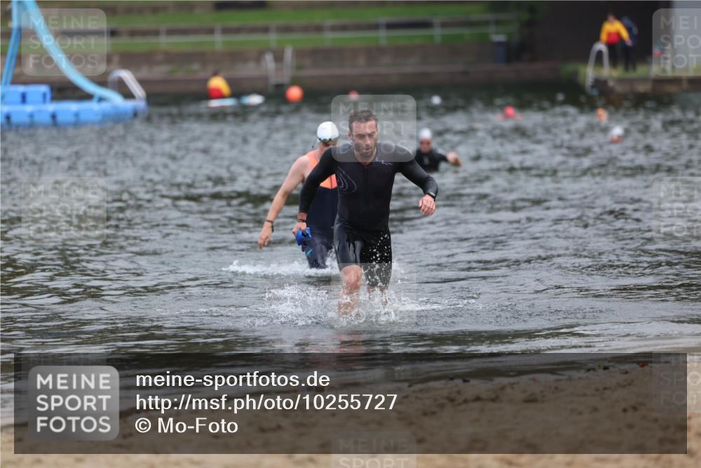13.09.2026 - Stadtparktriathlon Mo-Foto http://msf.ph/oto/10255727 13.09.2026 10:34:31 Schwimmen 496, 556 meine-sportfotos.de