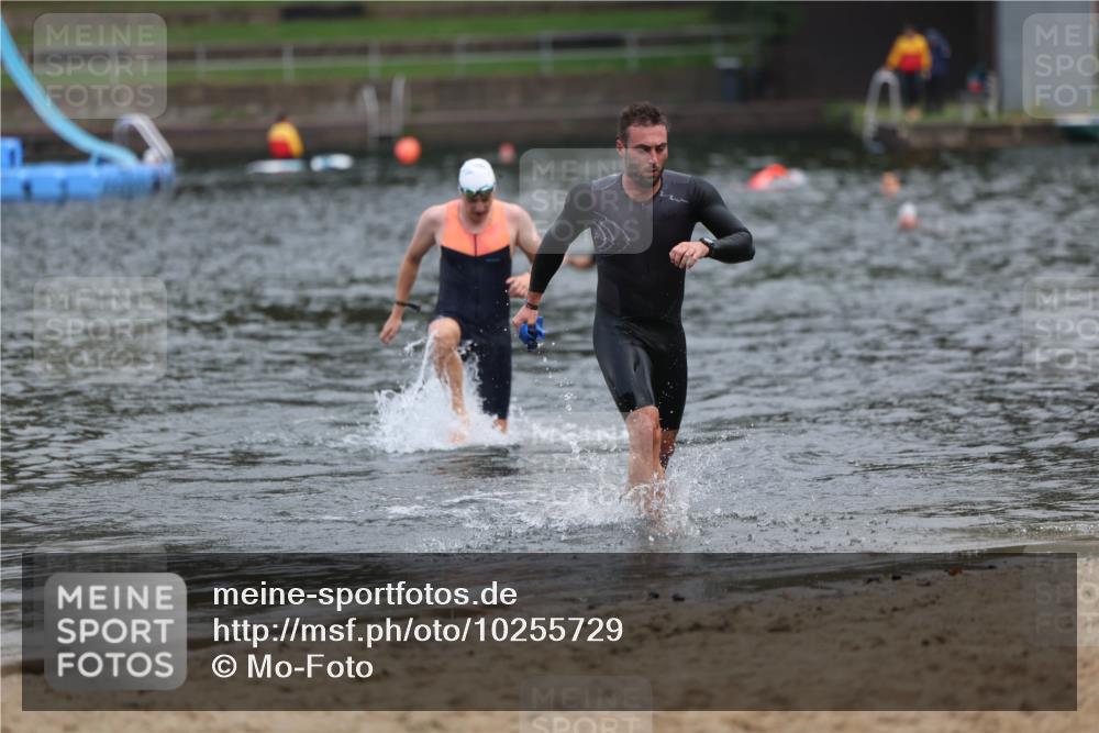 13.09.2026 - Stadtparktriathlon Mo-Foto http://msf.ph/oto/10255729 13.09.2026 10:34:32 Schwimmen 496, 556 meine-sportfotos.de