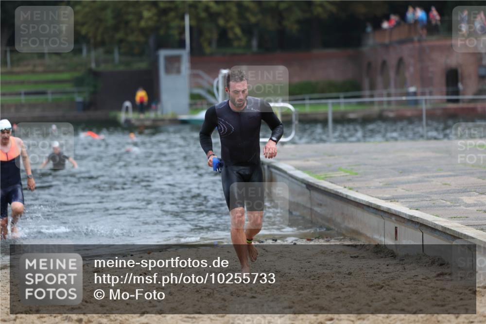 13.09.2026 - Stadtparktriathlon Mo-Foto http://msf.ph/oto/10255733 13.09.2026 10:34:34 Schwimmen 496, 556 meine-sportfotos.de