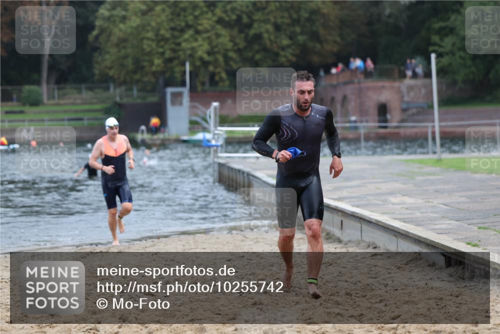 13.09.2026 - Stadtparktriathlon Mo-Foto http://msf.ph/oto/10255742 13.09.2026 10:34:36 Schwimmen 496, 556 meine-sportfotos.de