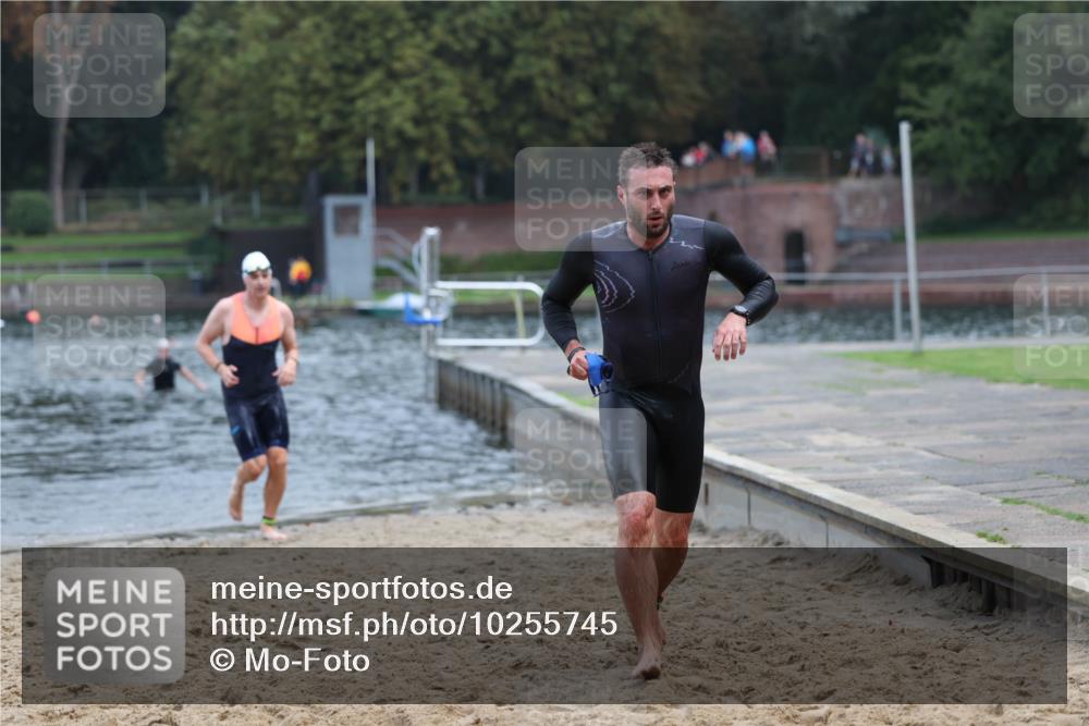 13.09.2026 - Stadtparktriathlon Mo-Foto http://msf.ph/oto/10255745 13.09.2026 10:34:36 Schwimmen 496, 556 meine-sportfotos.de