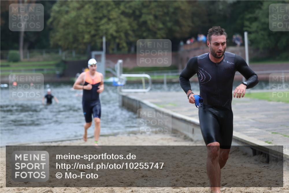 13.09.2026 - Stadtparktriathlon Mo-Foto http://msf.ph/oto/10255747 13.09.2026 10:34:37 Schwimmen 496, 556 meine-sportfotos.de