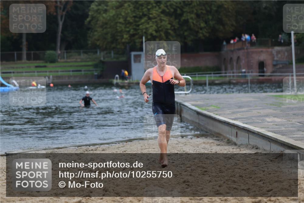 13.09.2026 - Stadtparktriathlon Mo-Foto http://msf.ph/oto/10255750 13.09.2026 10:34:38 Schwimmen 496, 556 meine-sportfotos.de