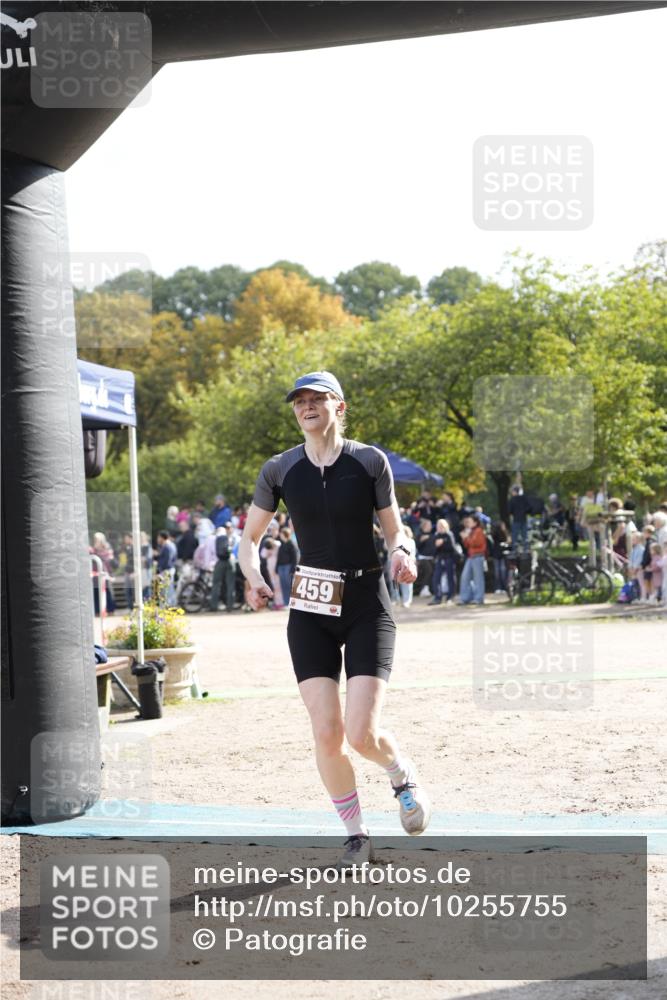 13.09.2026 - Stadtparktriathlon Patografie http://msf.ph/oto/10255755 13.09.2026 11:29:57 Ziel 389, 459, 542 meine-sportfotos.de
