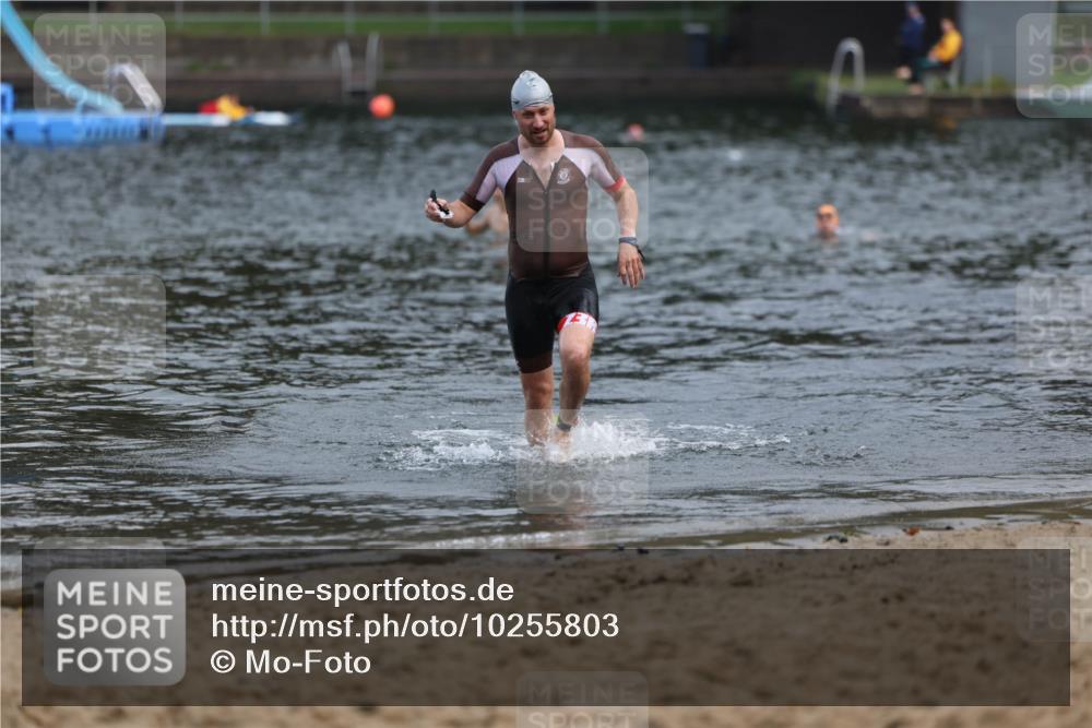 13.09.2026 - Stadtparktriathlon Mo-Foto http://msf.ph/oto/10255803 13.09.2026 10:35:12 Schwimmen 469 meine-sportfotos.de