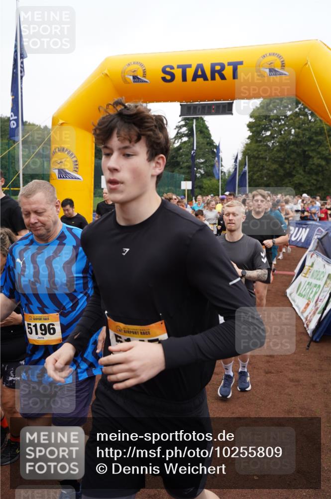 13.09.2026 - Airport Race Dennis Weichert http://msf.ph/oto/10255809 13.09.2026 10:00:56 Laufen  meine-sportfotos.de