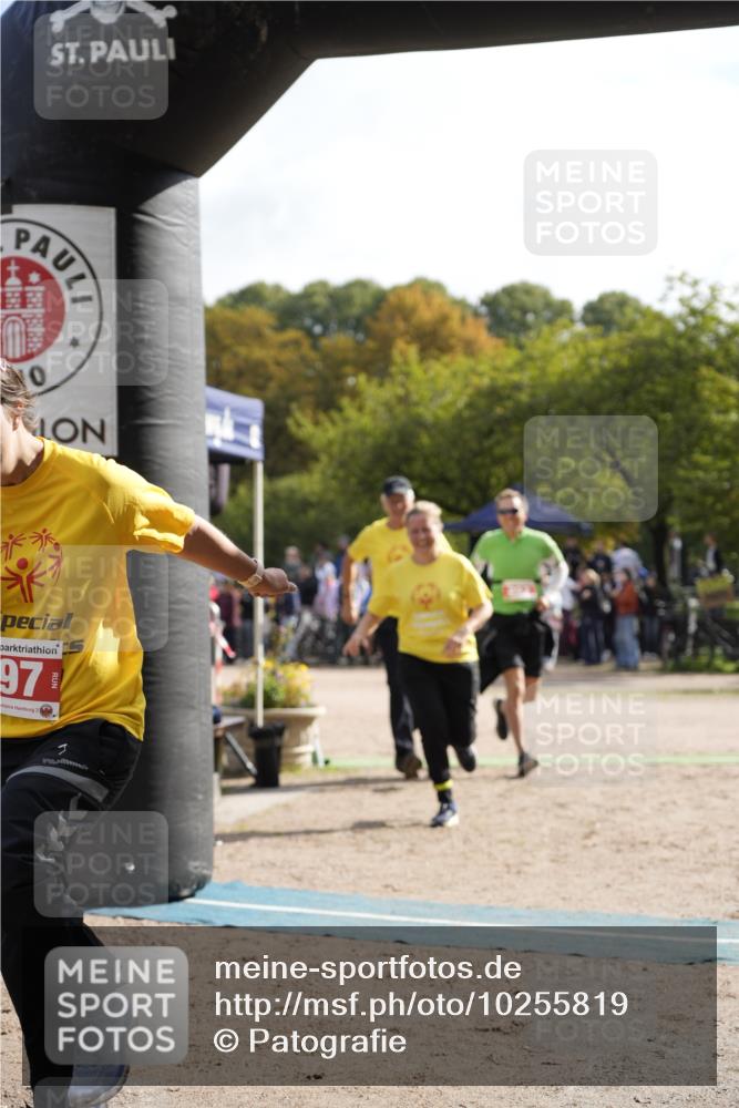 13.09.2026 - Stadtparktriathlon Patografie http://msf.ph/oto/10255819 13.09.2026 11:30:37 Ziel 297, 513 meine-sportfotos.de