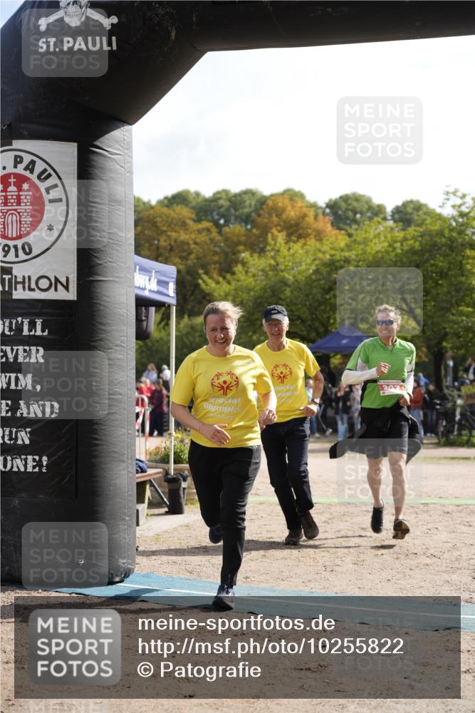 13.09.2026 - Stadtparktriathlon Patografie http://msf.ph/oto/10255822 13.09.2026 11:30:38 Ziel 297, 513 meine-sportfotos.de