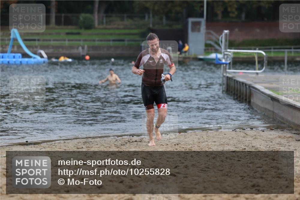 13.09.2026 - Stadtparktriathlon Mo-Foto http://msf.ph/oto/10255828 13.09.2026 10:35:17 Schwimmen 469 meine-sportfotos.de