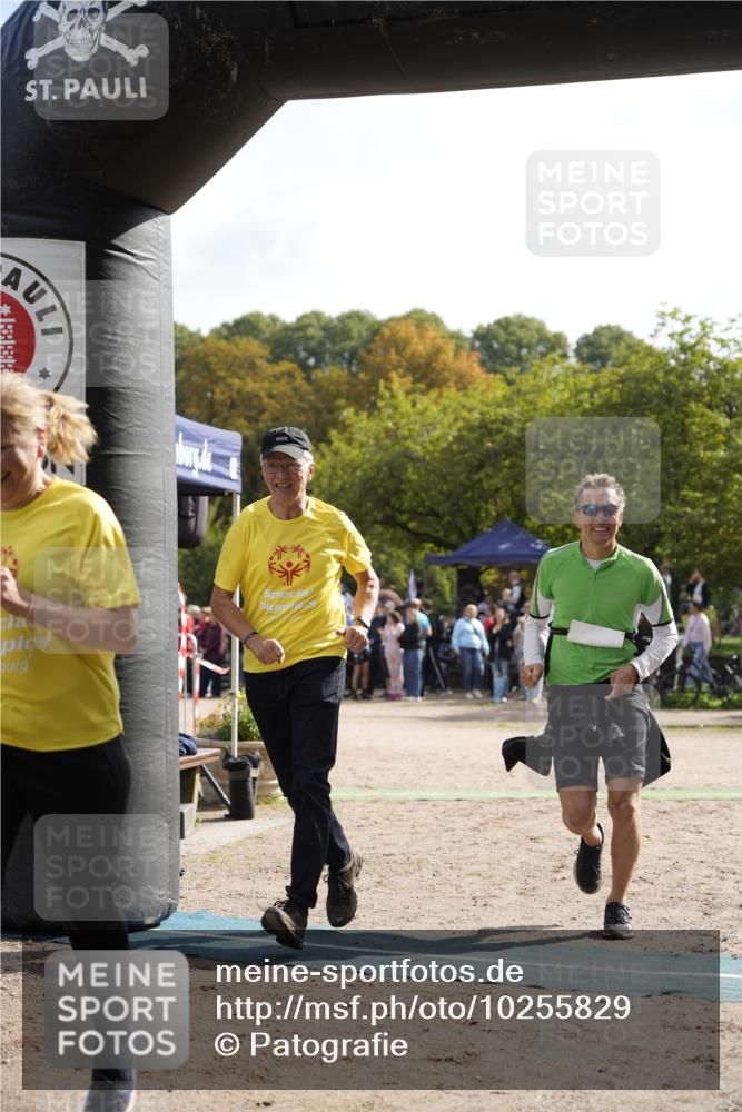 13.09.2026 - Stadtparktriathlon Patografie http://msf.ph/oto/10255829 13.09.2026 11:30:39 Ziel 297, 513 meine-sportfotos.de